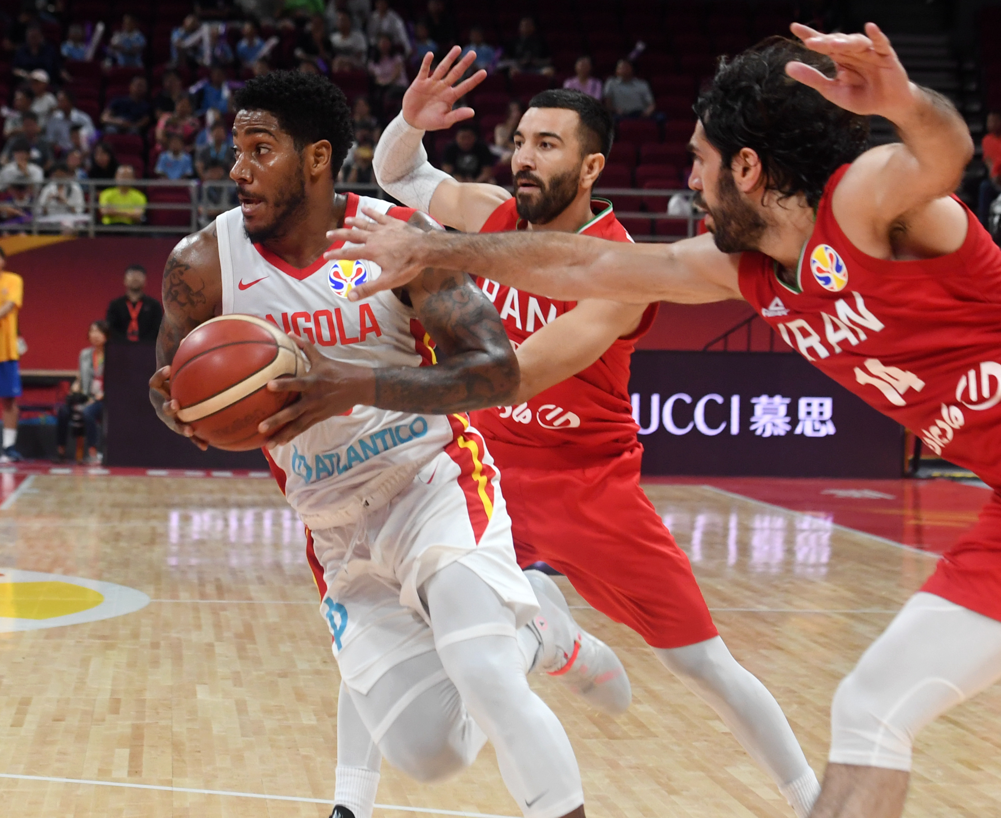 易胜博体育-安哥拉队斗志昂扬,成功挺进半决赛-第2张图片-易胜博体育 易胜博体育-安哥拉队斗志昂扬,成功挺进半决赛-第2张图片-易胜博体育