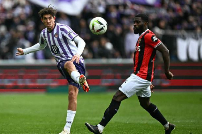 易胜博体育-卢塞恩在西夫斯贝特球场击败圣埃蒂安-第1张图片-易胜博体育 易胜博体育-卢塞恩在西夫斯贝特球场击败圣埃蒂安-第1张图片-易胜博体育