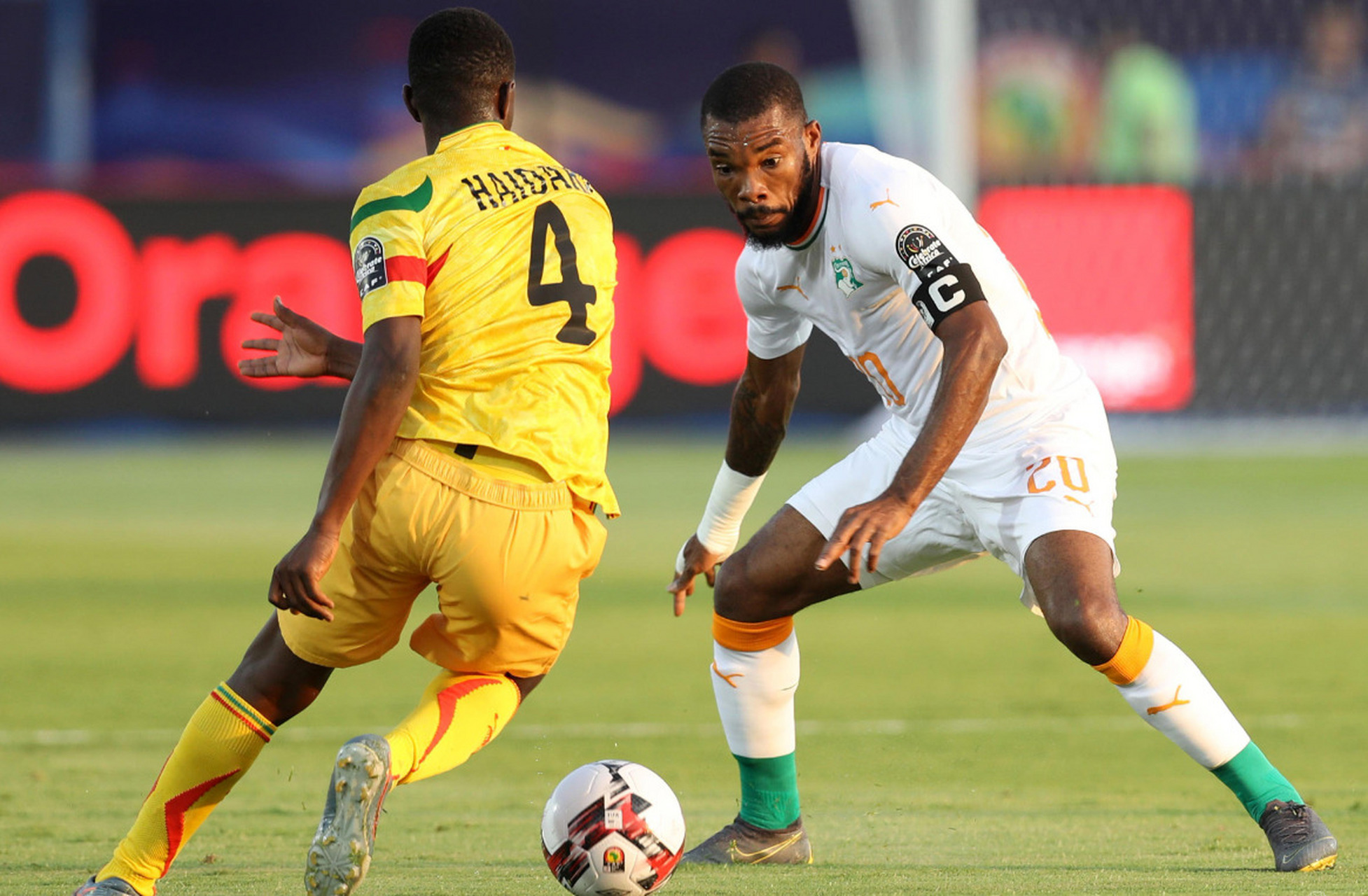 易胜博体育-非洲球员在国际赛场上展现实力-第2张图片-易胜博体育