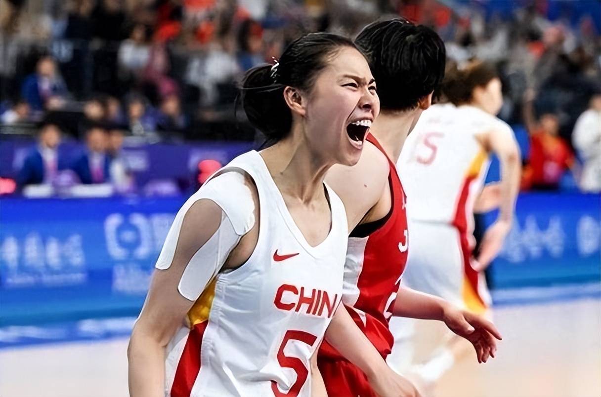 易胜博体育-体育界的焦点战,女性球员勇敢迎击!-第1张图片-易胜博体育 易胜博体育-体育界的焦点战,女性球员勇敢迎击!-第1张图片-易胜博体育