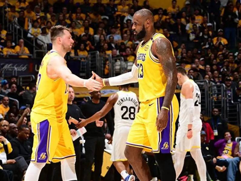 易胜博体育-美国运动员在篮球比赛中取得胜利-第2张图片-易胜博体育 易胜博体育-美国运动员在篮球比赛中取得胜利-第2张图片-易胜博体育