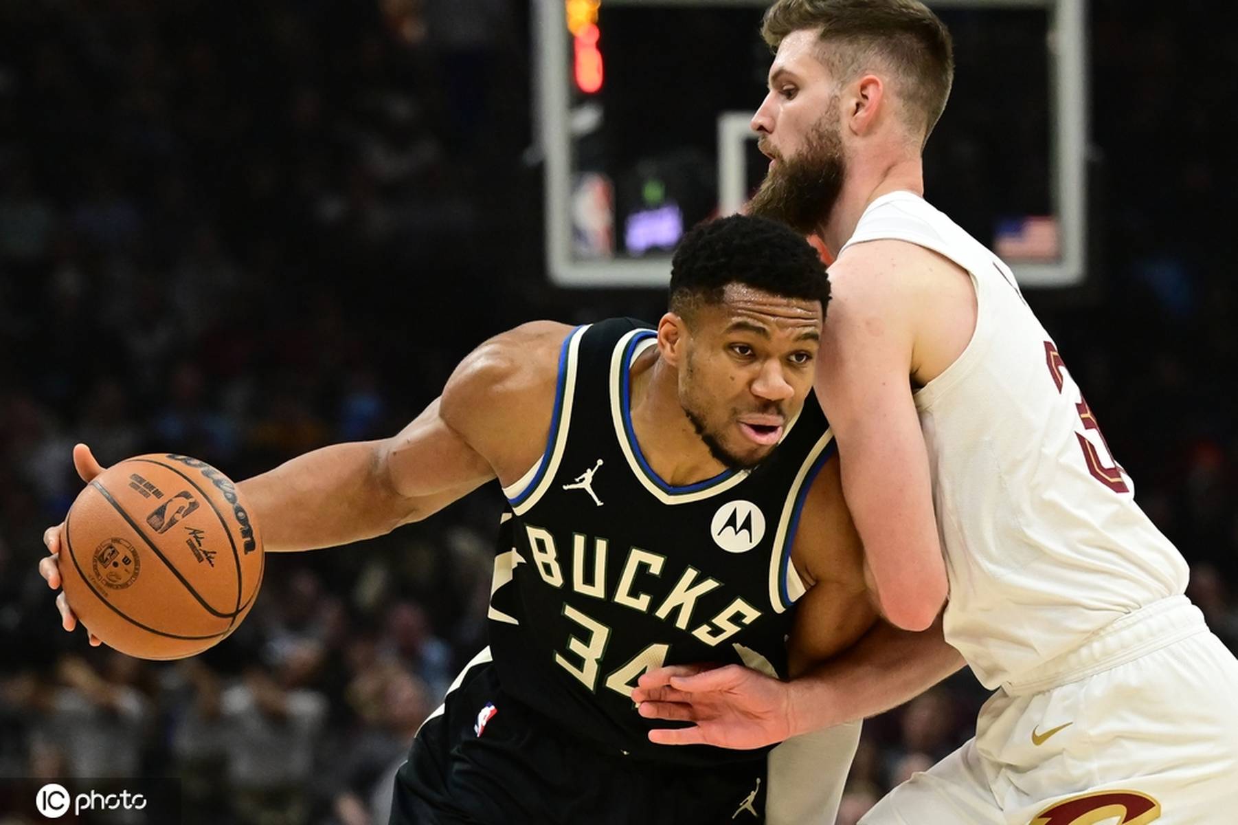 易胜博体育-雄鹿主场告捷,队内实力得到认可-第1张图片-易胜博体育 易胜博体育-雄鹿主场告捷,队内实力得到认可-第1张图片-易胜博体育