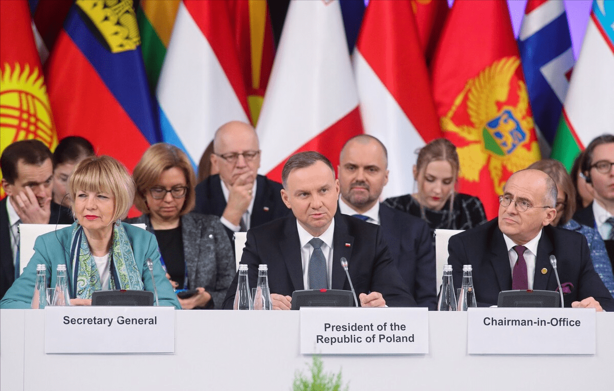 ysbSPORTS-波兰对乌克兰,冠军之路注定漫长-第2张图片-易胜博体育 ysbSPORTS-波兰对乌克兰,冠军之路注定漫长-第2张图片-易胜博体育