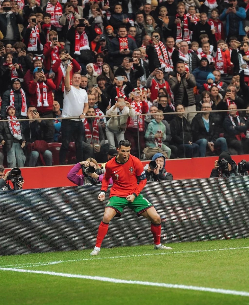 ysbSPORTS-葡萄牙队势如破竹，小组第一晋级-第1张图片-易胜博体育