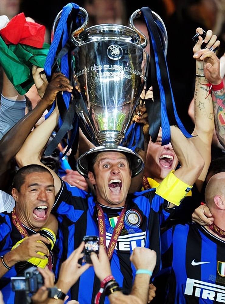 易胜博体育官方网站-蓝黑军团欧冠身处波折,淘汰赛前景堪忧-第1张图片-易胜博体育 易胜博体育官方网站-蓝黑军团欧冠身处波折,淘汰赛前景堪忧-第1张图片-易胜博体育